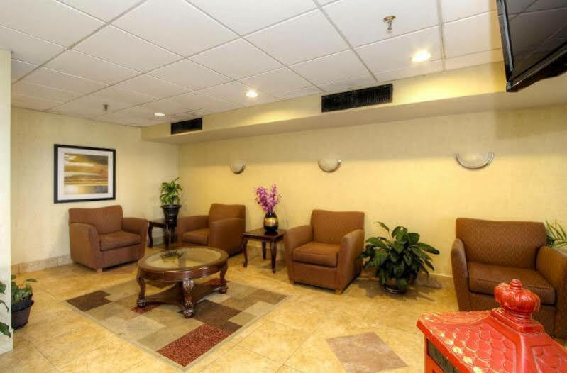 Holiday Inn Express Atlantic City W Pleasantville By Ihg Egg Harbor Township Buitenkant foto